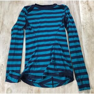 Lululemon Long Sleeve Blue Striped‎ Shirt With Thumbholes Women's XS Athleisure